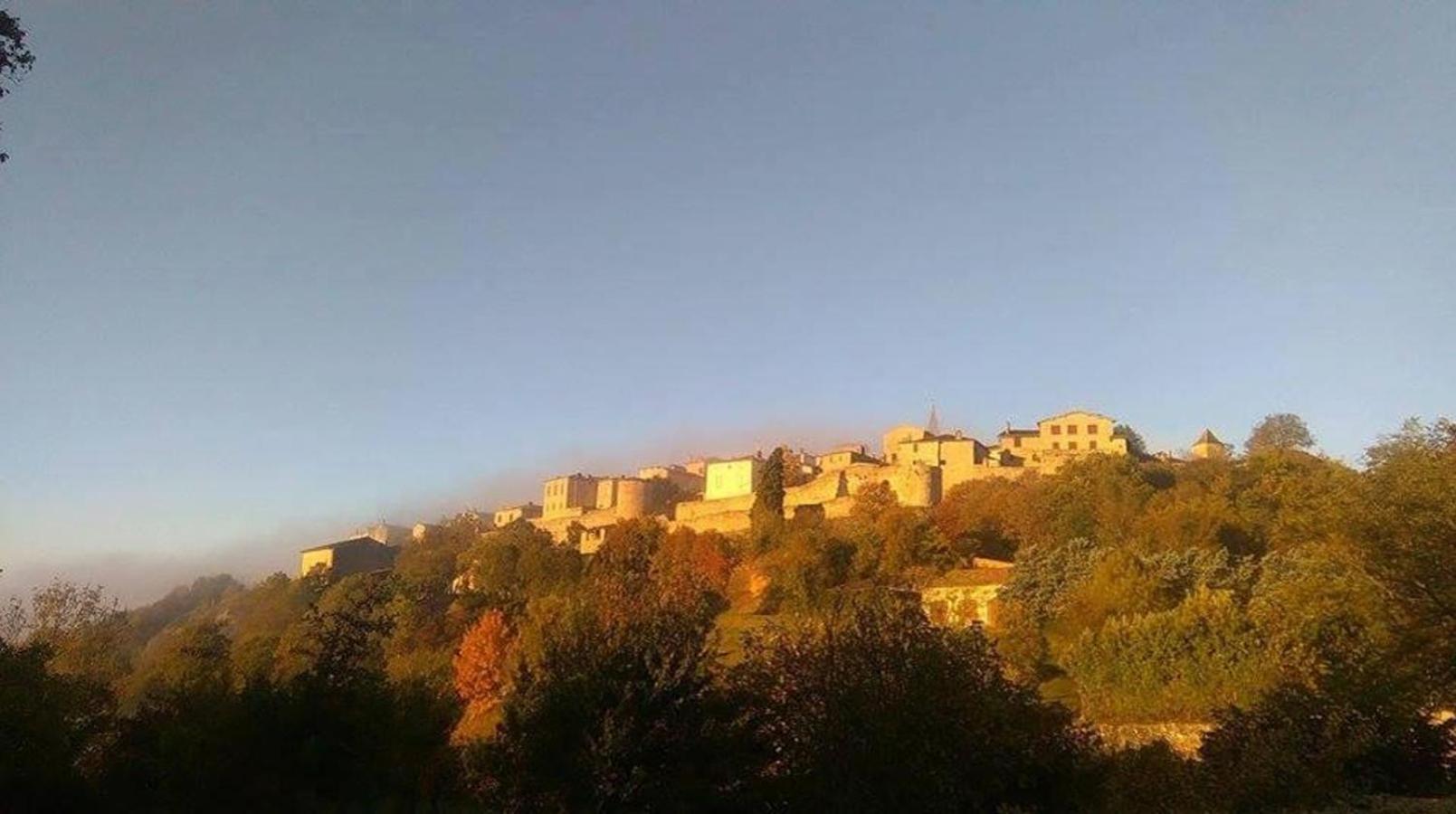 Seuls En Pleine Nature - Gite La Cote Blanche Puygaillard-de-Quercy Buitenkant foto